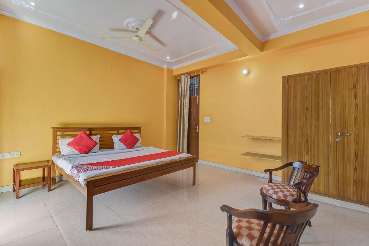 Oyo 64464 Gulmohar Jaipur