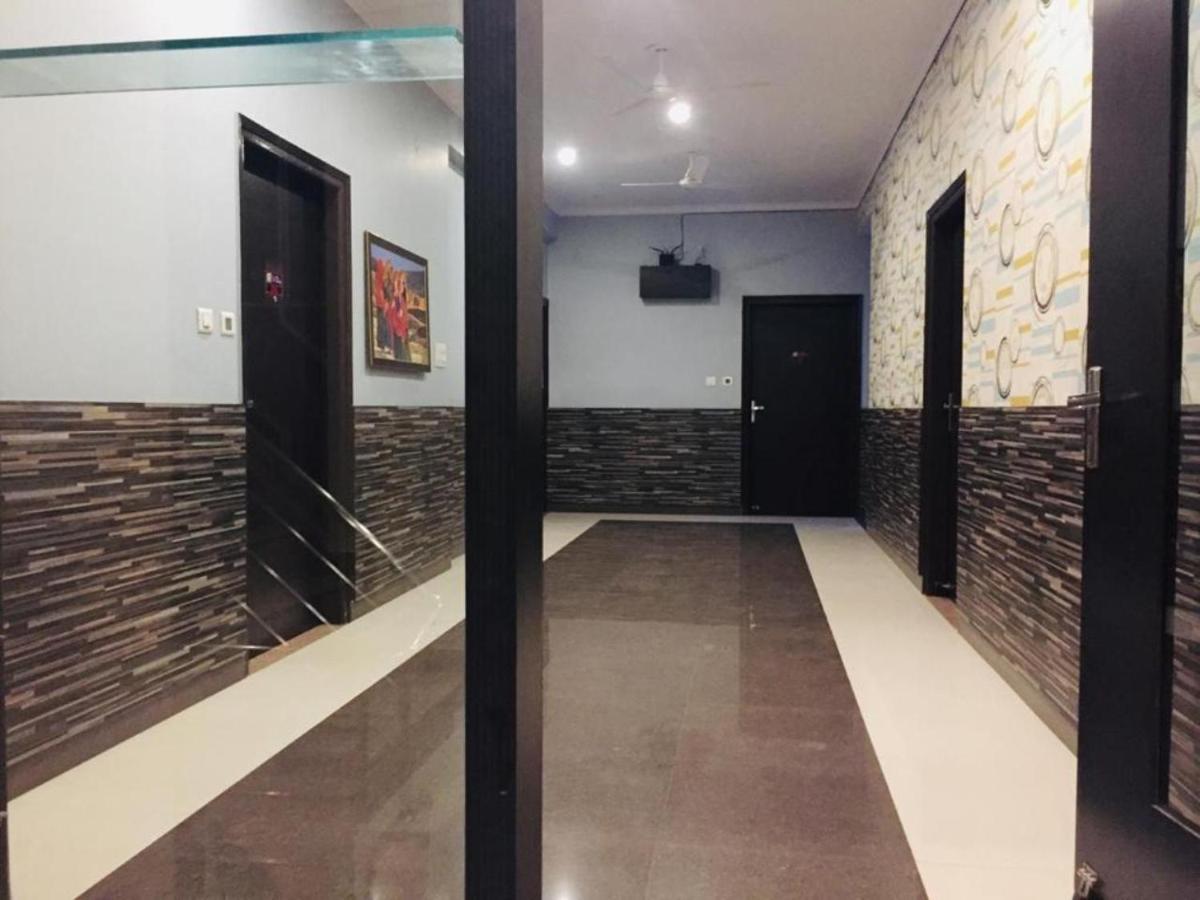 Hotel The Omaira 3*