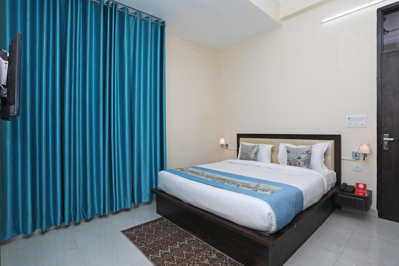 Hotel Mock Orange 3*