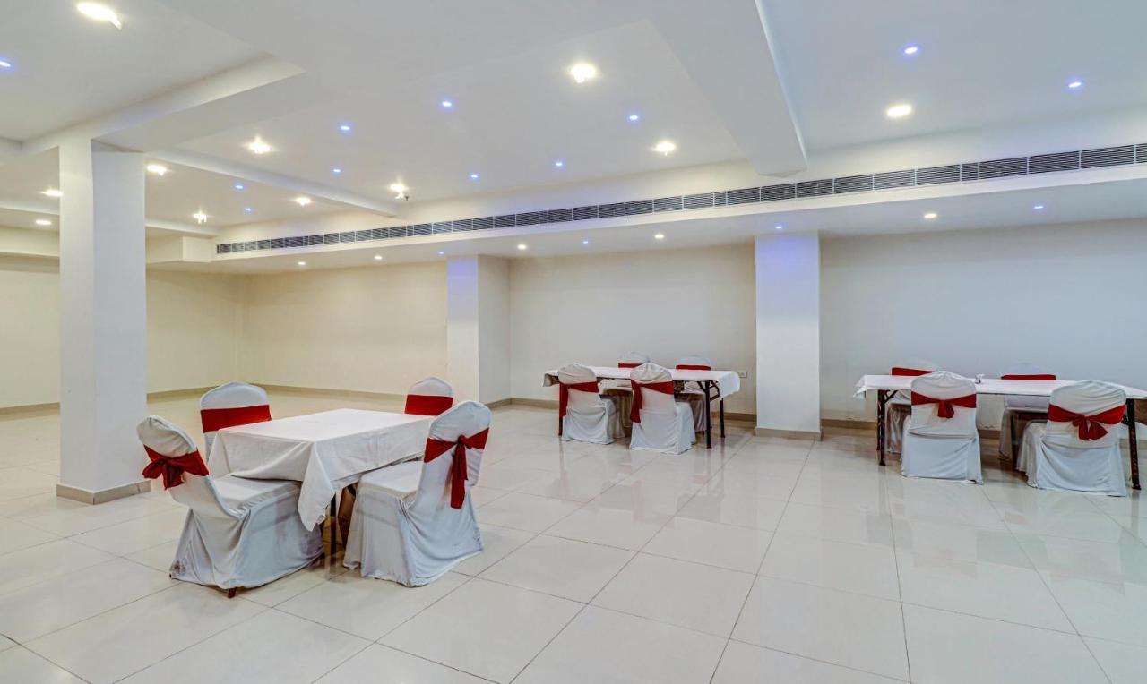 Treebo Trend Kashvi Hotel 3*