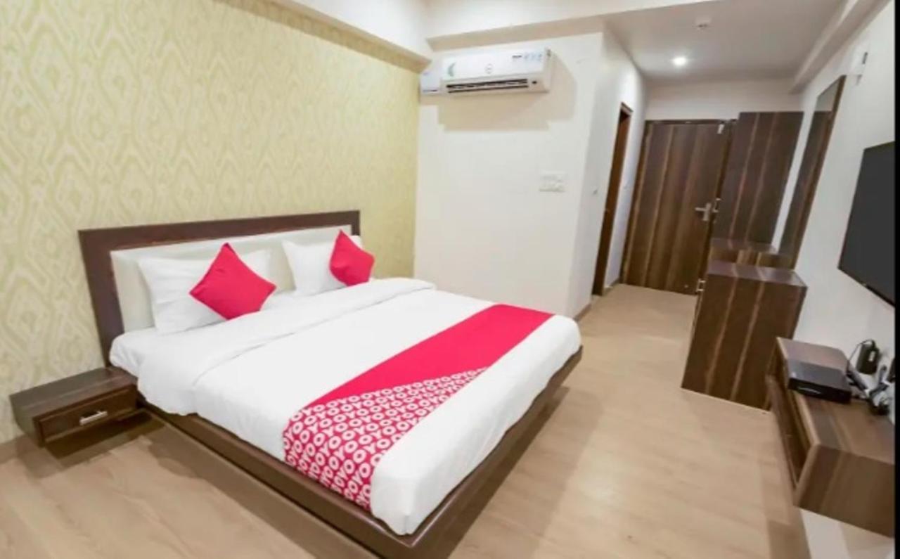 The Raj And 3* Jaipur