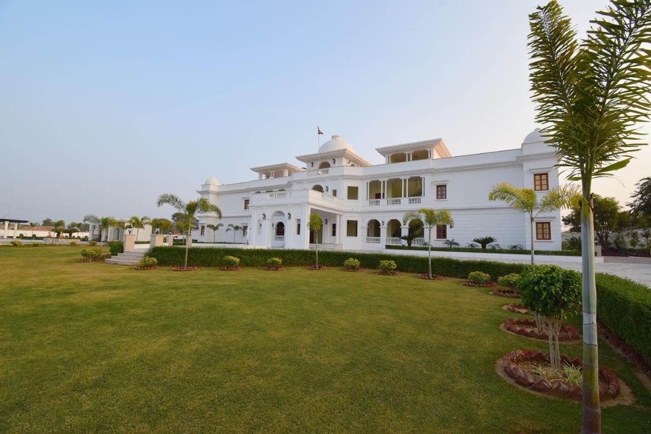 Umaid Farm Resort- A Legancy Vintage In 4*