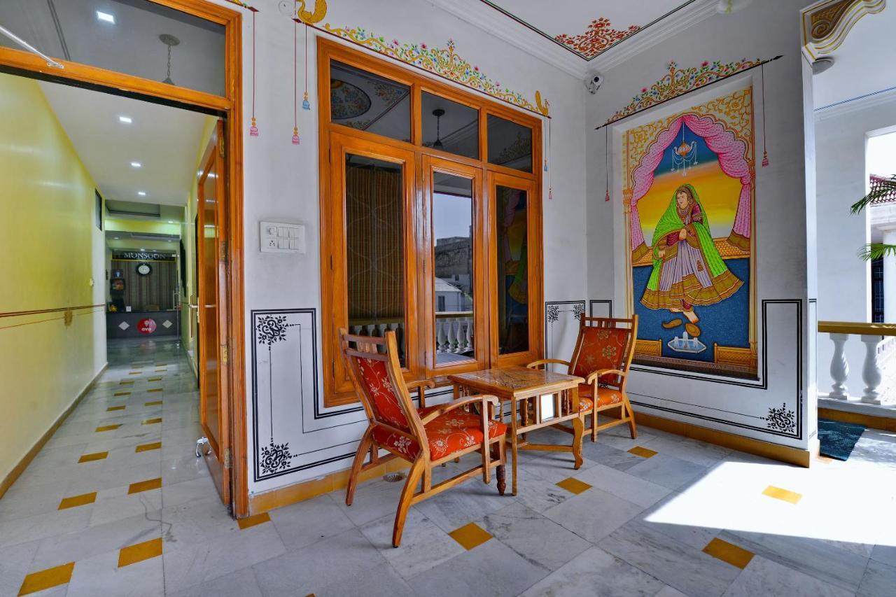 Oyo 1152 Sodala Hotel 3*