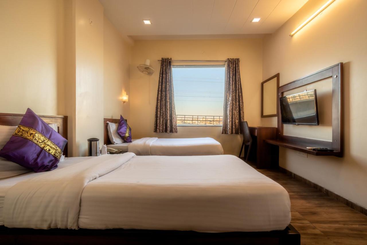 Sunday Hotel Jaipur
