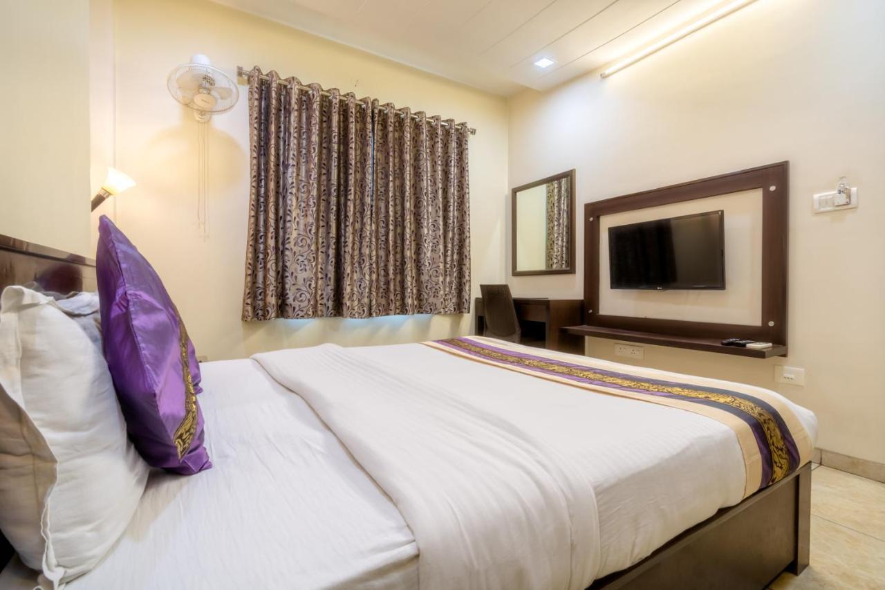 Sunday Hotel 3*