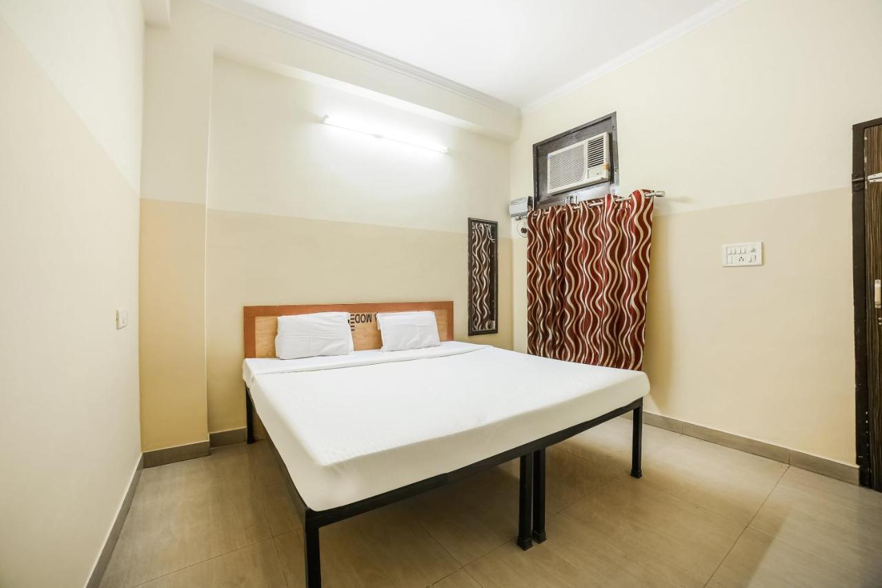 Hotel Oyo 44365 Sunshine