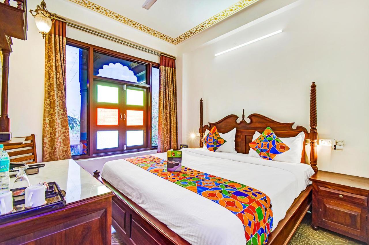 Fabhotel Shree Hotel 3*