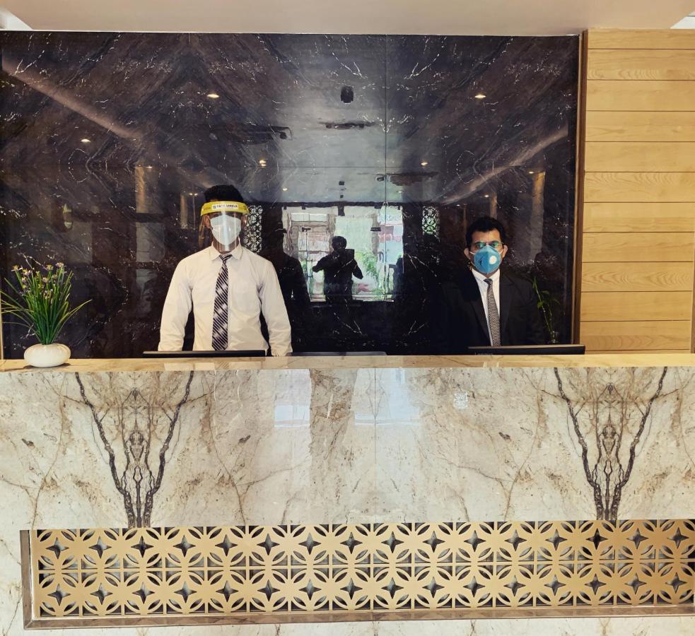 County Vaishali Nagar, Hotel