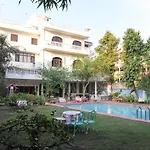 Hotel Meghniwas