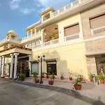 Grand Uniara A Heritage Hotel