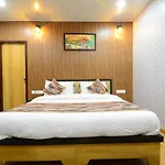Hotel Bamboo Castle