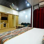 Hotel Bamboo Castle