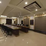 Hotel Grand Safari