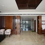 Hotel Regal By Rhytham