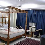 Hotel Aashish