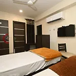 Hotel Singh Palace