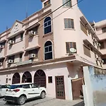 Hotel Raghav Palace