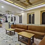 Spot On 62734 Hotel Sarfaraz Palace