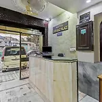 Spot On 62734 Hotel Sarfaraz Palace