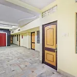 Spot On 62734 Hotel Sarfaraz Palace