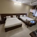Hotel Raghav Palace