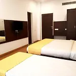 Hotel Vasudha Palace