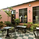 Hotel Navtara