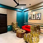 Pearl By Ven A Casa-Home Stays