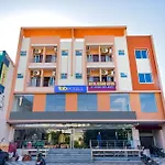 Fabhotel Grand Lotus