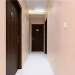 Fabhotel 7Th Crossing Malviya Nagar