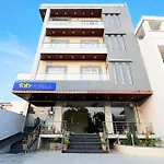 Fabhotel 7Th Crossing Malviya Nagar
