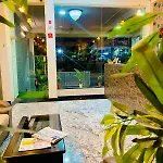 Hotel Mock Orange