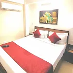 Hotel Indiana Pride
