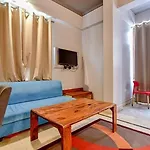 Fabexpress Shekhawati Palace