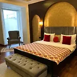 Gulmohar Mansion - A Boutique Stay