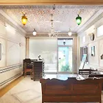Hotel Raghuraj Palace