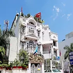 Super Hotel O Maan\'S Heritage