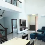Raj Farms Luxury Villa And Private Pool Near Kukus