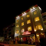 Hotel Aroma Residency