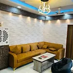 Lux 3Bhk Fully Furnished Stay With All Amenities