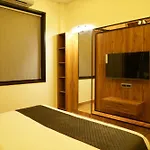 Hotel Prime Safari