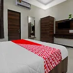 Hotel O Om Palace