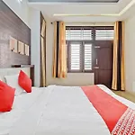 Hotel O Ekansh Palace