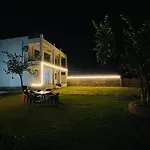 The Hill View - Swimming Pool & Resort