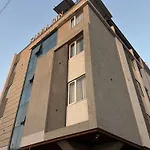 Hotel Karma Inn
