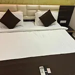 Hotel Karma Inn