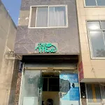 Hotel The Mint