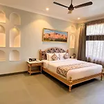 Ratnawali - A Vegetarian Heritage Hotel