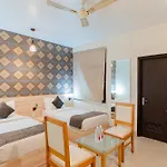 Fabhotel Signature Inn