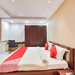 Super Hotel O The Moody Moon Hotel